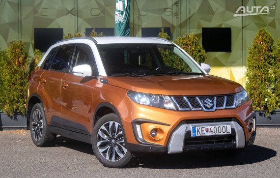 Suzuki Vitara 1.6 VVT Elegance 4WD / 88kW / A6 / ZÁRUKA / AJ NA SPLÁTKY / PROTIÚČET 2015 oranžová
