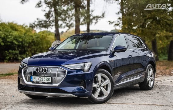 Audi E-tron 50 Quattro 2021 230kW / AJ NA SPLÁTKY / PROTIÚČET 2021 - hlavní pohled