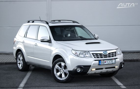 Subaru Forester 2.0 Comfort 108kW MT/6 2013 / AJ NA SPLÁTKY / PROTIÚČET 2013 bílá