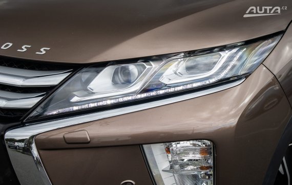 Mitsubishi Eclipse Cross 1.5T MIVEC CVT, 120kW (2019) / AJ NA SPLÁTKY / PROTIÚČET / 2019 hnědá