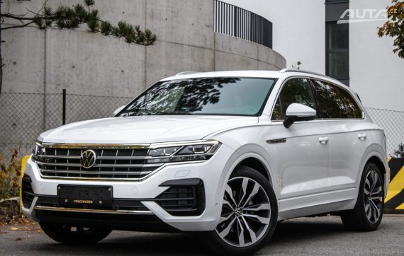Volkswagen Touareg 3.0 TDI R-Line 210kW Tiptronic 2021 / AJ NA SPLÁTKY / PROTIÚČET 2021 - hlavní pohled