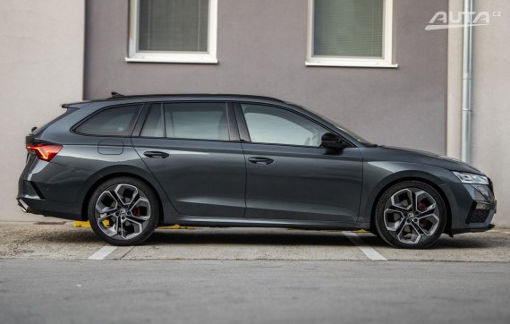 Škoda Octavia Combi 4 2.0 TDI RS 147kW AT/7 2021 / AJ NA SPLÁTKY / PROTIÚČET 2021 šedá