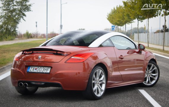 Peugeot RCZ 1.6 200k 2011 oranžová