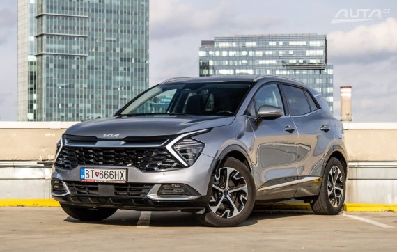 Kia Sportage 1.6 T-GDi mHEV Platinum 2022 110kW AT/7 / AJ NA SPLÁTKY / PROTIÚČET 2022 - hlavní pohled