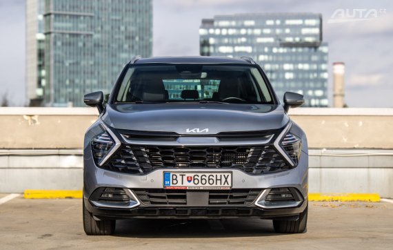 Kia Sportage 1.6 T-GDi mHEV Platinum 2022 110kW AT/7 / AJ NA SPLÁTKY / PROTIÚČET 2022 šedá