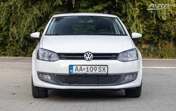 Volkswagen Polo 1.2 TSI, 77kW (2010) / AJ NA SPLÁTKY / PROTIÚČET / 2010 bílá