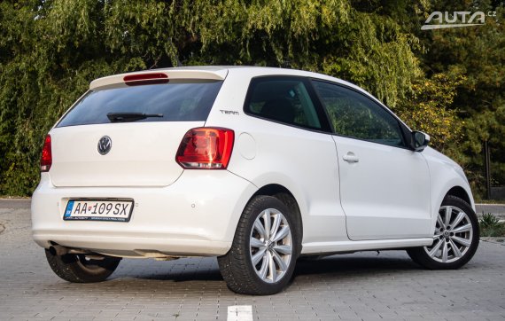 Volkswagen Polo 1.2 TSI, 77kW (2010) / AJ NA SPLÁTKY / PROTIÚČET / 2010 bílá