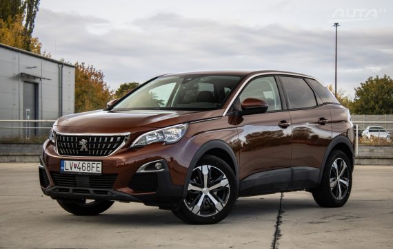Peugeot 3008 1.2 PureTech, 96 kW, M6, 5d. / AJ NA SPLÁTKY / PROTIÚČET / 2017 - hlavní pohled