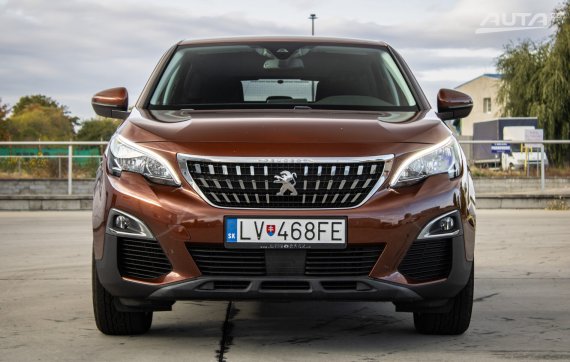 Peugeot 3008 1.2 PureTech, 96 kW, M6, 5d. / AJ NA SPLÁTKY / PROTIÚČET / 2017 hnědá