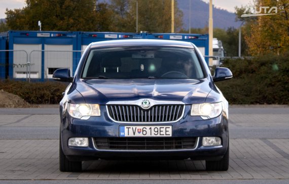 Škoda Superb 2.0 TDI 4x4 / 125kW / M6 / ZÁRUKA / AJ NA SPLÁTKY / PROTIÚČET 2011 modrá
