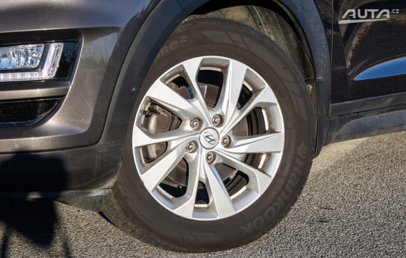 Hyundai Tucson 1.6 T-GDi 4x4 A/T, 130kW (2019) / AJ NA SPLÁTKY / PROTIÚČET / 2019 šedá