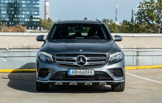 Mercedes-Benz GLC SUV 250d 4MATIC AT/9 150kW 2015 / AJ NA SPLÁTKY / PROTIÚČET 2015 šedá