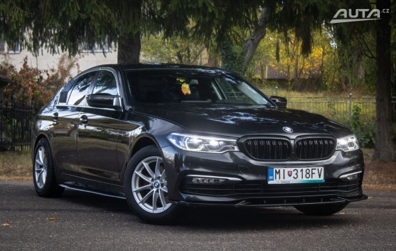 BMW Rad 5 520d G30, 140kW, M6 / AJ NA SPLÁTKY / PROTIÚČET / 2018 černá