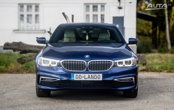 BMW Rad 5 530d xDrive Luxury Line 195kW AT/8 2018 / AJ NA SPLÁTKY / PROTIÚČET 2018 modrá