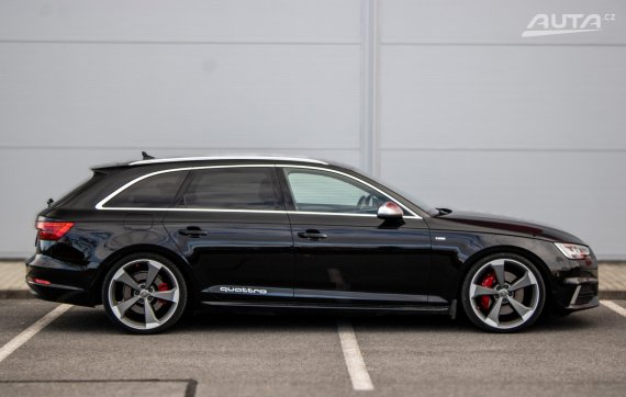 Audi A4 Avant 3.0 TDI Quattro S-Line 200kW AT/8 2017 / AJ NA SPLÁTKY / PR0TIÚČET 2017 černá
