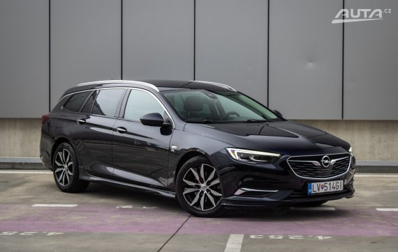 Opel Insignia ST 2.0 CDTI S&amp;S Innovation OPC Line AT8, 125 kW / AJ NA SPLÁTKY / PROTIÚČET / 2018 modrá