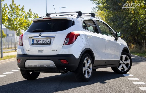 Opel Mokka 1.4 16V Turbo 4x4 S/S, 103 kW, M6, 5d. / AJ NA SPLÁTKY / PROTIÚČET / 2012 bílá