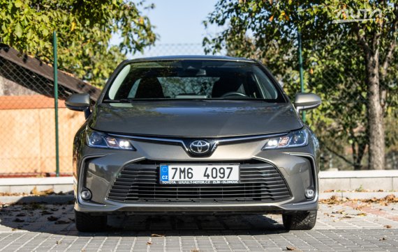 Toyota Corolla 92kW 2023 2023 zelená