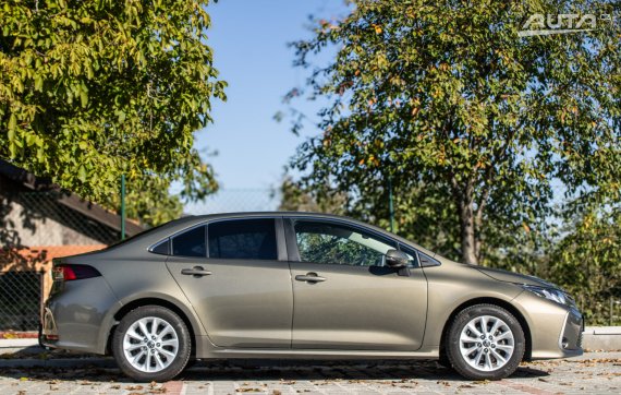 Toyota Corolla 92kW 2023 2023 zelená