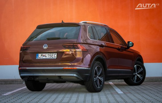 Volkswagen Tiguan 2.0 TDI SCR BMT DSG EU6, 110 kW, A7, 5d. / AJ NA SPLÁTKY / PROTIÚČET / 2018 červená