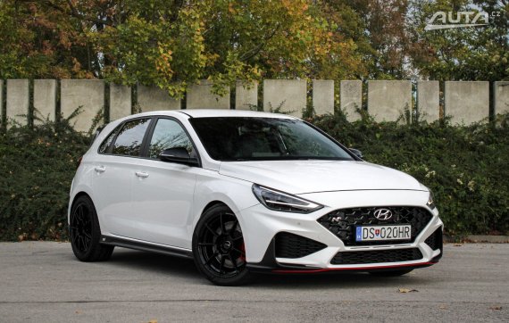 Hyundai i30 N 2.0 T-GDi N Performance, 206 kW, M6, 5d. / AJ NA SPLÁTKY / PROTIÚČET / 2022 bílá