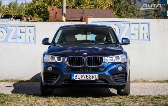 BMW X4 xDrive20d A/T, 140kW (2015) / AJ NA SPLÁTKY / PROTIÚČET / 2015 modrá