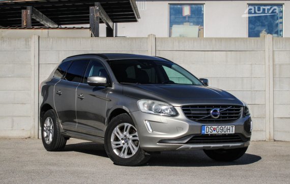 Volvo XC60 D4 2.0L Drive-E Geartronic, 140 kW, A8 / AJ NA SPLÁTKY / PROTIÚČET / 2015 zlatá metalíza