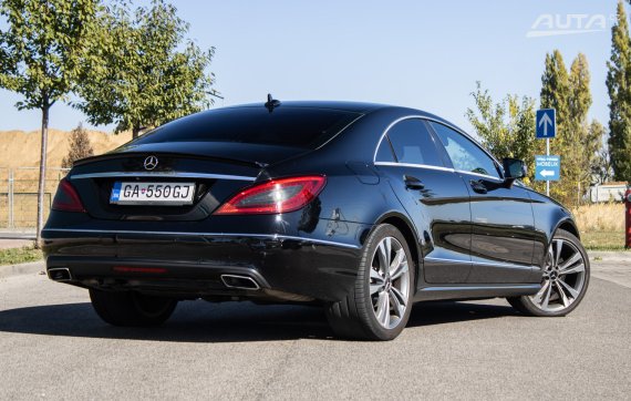 Mercedes-Benz CLS Kupé 350 d, 190kW (2014) / AJ NA SPLÁTKY / PROTIÚČET / 2014 černá