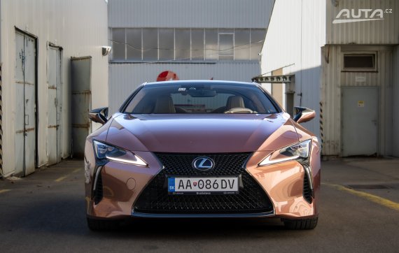 Lexus LC 500 Bespoke Build 2023 hnědá