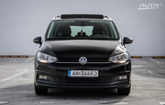 Volkswagen Touran 1.6 TDI SCR 115k, 85 kW, M6, 7 miest  / AJ NA SPLÁTKY / PROTIÚČET / 2018 černá