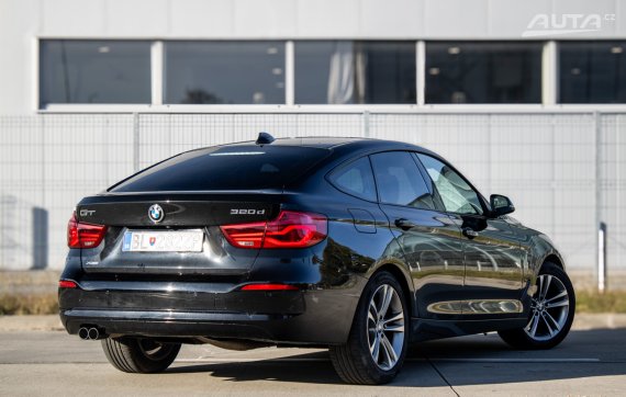 BMW Rad 3 2.0 320d xDrive SPORT LINE Gran Turismo 2019 / AJ NA SPLÁTKY / PROTIÚČET 2019 černá