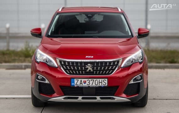 Peugeot 3008 1.2 PureTech Active 96kW AT/6 2018 / AJ NA SPLÁTKY / PROTIÚČET 2018 červená