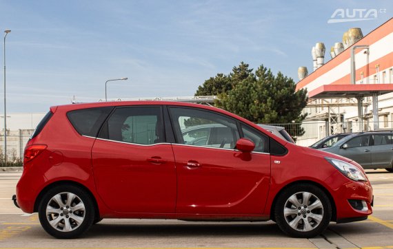 Opel Meriva 1.4 Turbo A/T, 88kW (2016) 2016 červená