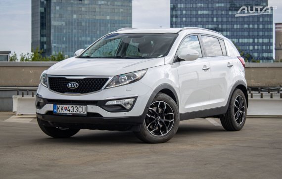 Kia Sportage 1.7 CRDi 2WD Platinum, 85kW, M6 / AJ NA SPLÁTKY / PROTIÚČET / 2014 - hlavní pohled