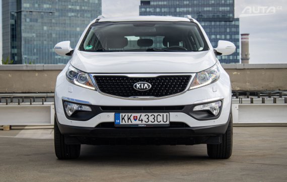 Kia Sportage 1.7 CRDi 2WD Platinum, 85kW, M6 / AJ NA SPLÁTKY / PROTIÚČET / 2014 bílá