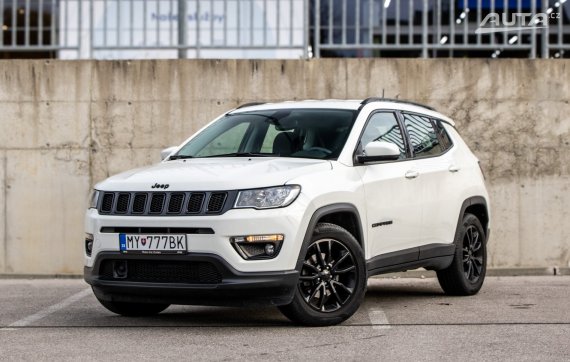 Jeep Compass 1.3 TURBO Night Eagle 96kW MT/6 2020 / AJ NA SPLÁTKY / PROTIÚČET 2020 - hlavní pohled
