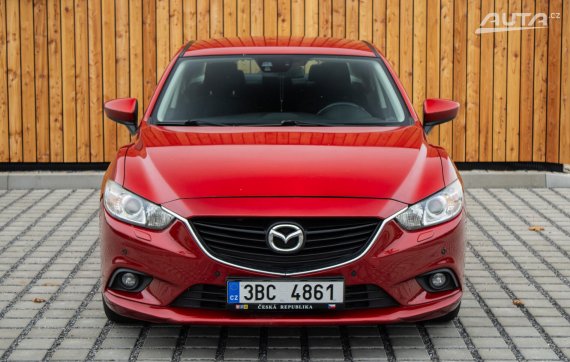Mazda 6 2.2 Skyactiv-D A/T, 110kW (2015) 2015 červená