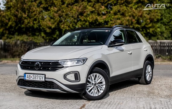 Volkswagen T-Roc 2.0 TDI 110kW AT/7 2022 / AJ NA SPLÁTKY / PROTIÚČET 2022 - hlavní pohled