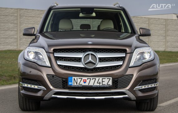 Mercedes-Benz GLK 220 CDI BlueEFFICIENCY 4MATIC A/T, 125 kW, A7 / AJ NA SPLÁTKY / PROTIÚČET / 2014 hnědá