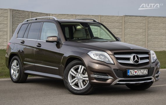 Mercedes-Benz GLK 220 CDI BlueEFFICIENCY 4MATIC A/T, 125 kW, A7 / AJ NA SPLÁTKY / PROTIÚČET / 2014 hnědá