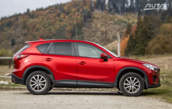 Mazda CX-5 2.2 Skyactiv-D 4x4 129kW AT/6 2014 / AJ NA SPLÁTKY / PROTIÚČET 2014 červená