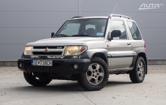 Mitsubishi Pajero Pinin 2.0 GDI, 95kW (2001) / AJ NA SPLÁTKY / PROTIÚČET / 2001 - hlavní pohled