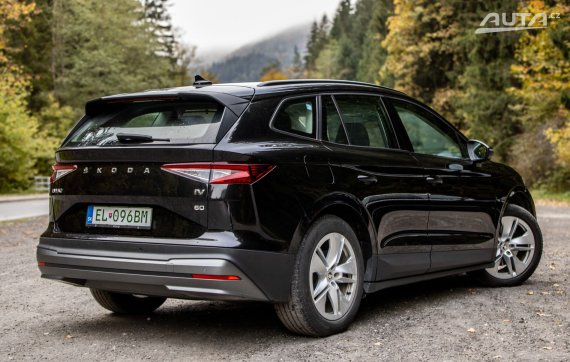 Škoda Enyaq 60 132kW RWD 2022 / AJ NA SPLÁTKY / PROTIÚČET 2022 černá