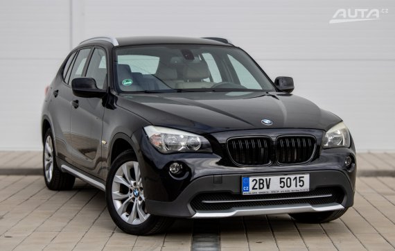 BMW X1 xDrive 18D 105kW 2011 2011 černá