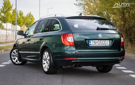 Škoda Superb Combi 1.8 TSI DSG, 118kW, A7, 5d. / AJ NA SPLÁTKY / PROTIÚČET / 2010 zelená
