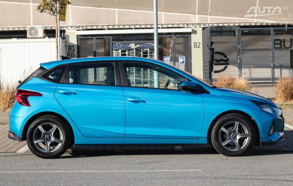 Hyundai i20 1.2, 62kW (2022) / AJ NA SPLÁTKY / PROTIÚČET / 2022 modrá