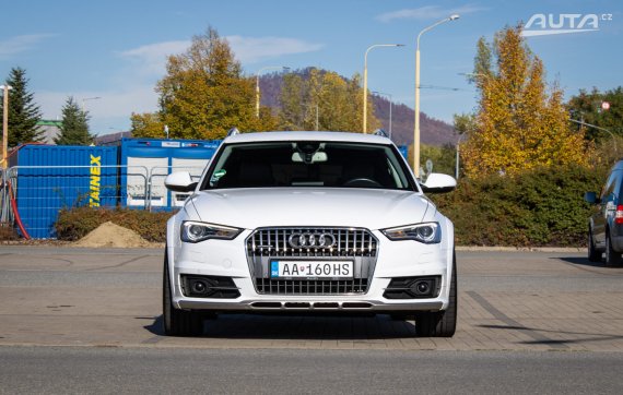 Audi A6 Allroad 3.0 TDI quattro S tronic, 200kW, A7 / AJ NA SPLÁTKY / PROTIÚČET / 2017 bílá