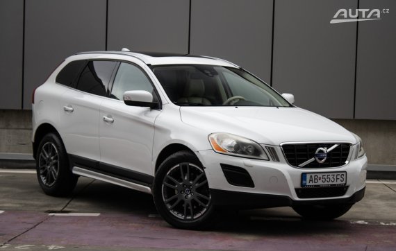 Volvo XC60 D5 158kW Geartronic AWD 2011 / AJ NA SPLÁTKY / PROTIÚČET 2011 bílá