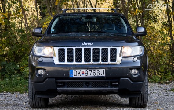 Jeep Grand Cherokee 3.0 CRD V6 Overland 4x4 A/T, 177kW (2011) / AJ NA SPLÁTKY / PROTIÚČET / 2011 šedá