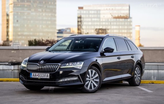 Škoda Superb Combi 1.4 TSI PHEV AT/6 115kW 2020 / AJ NA SPLÁTKY / PROTIÚČET 2020 - hlavní pohled